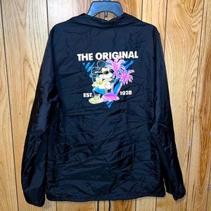 XL VANS x Disney Old Skool 80s Collection